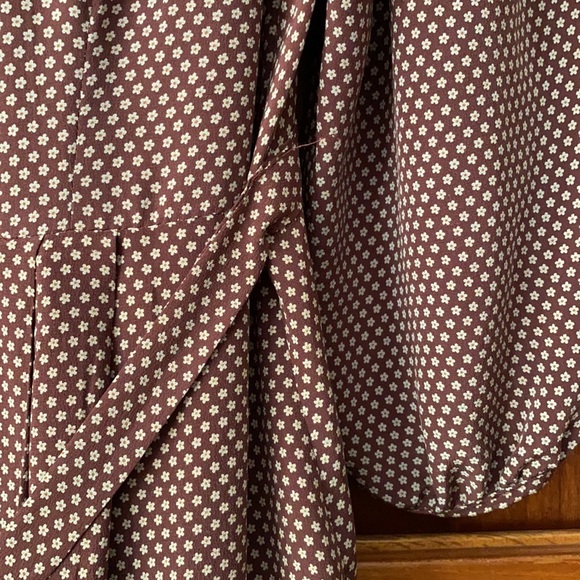 Lisa D soft 100% silk peasant dress - Picture 12 of 16